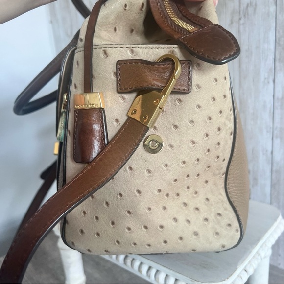 Michael Kors Gia Satchel Purse - Picture 6 of 11